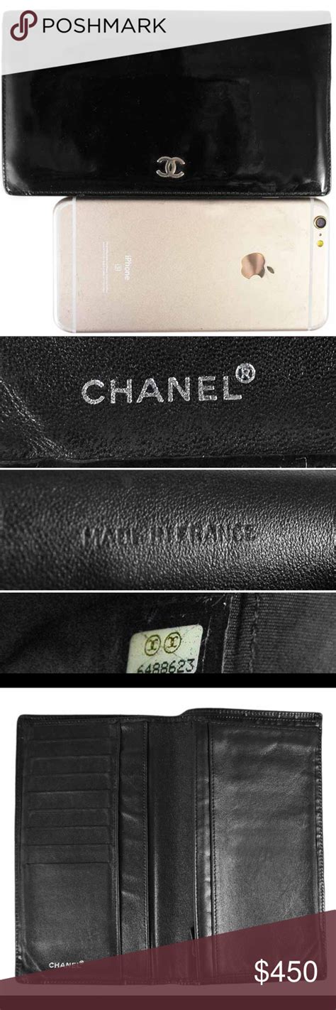 chanel wallet speckles.